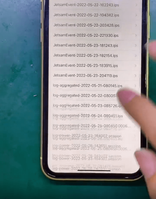 how to fix iphone xr keeps rebooting while gaming: full chip-level repair guide error logs of iPhone XR keeps rebooting