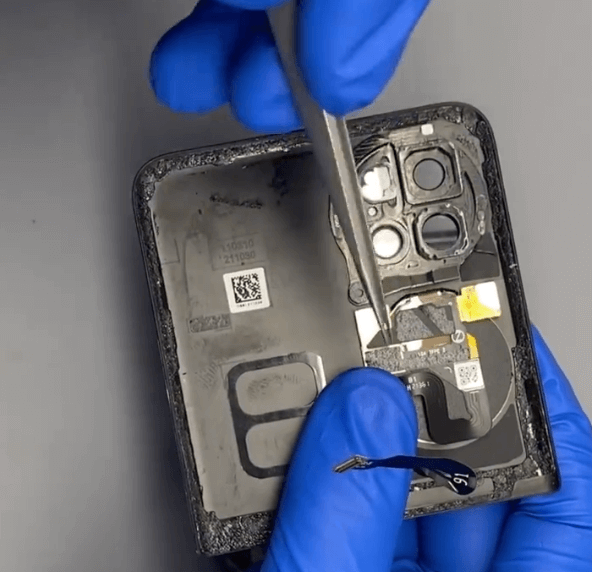 cómo reparar el daño por agua de mar y el problema de arranque del Huawei P50 Pocket: una guía paso a paso Daños por agua de mar en HUAWEI P50 Pocket