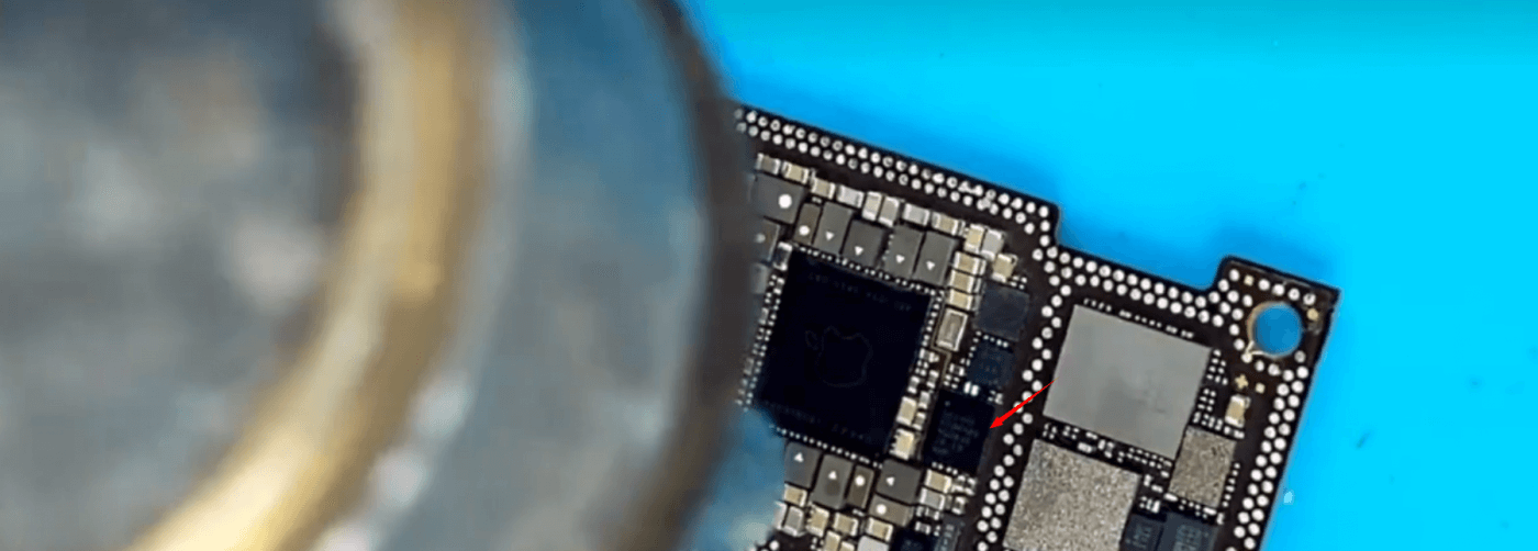 iphone 12 pro max cannot charge and stuck at apple logo 03 Then remove the chip with the tweezer and hot air gun