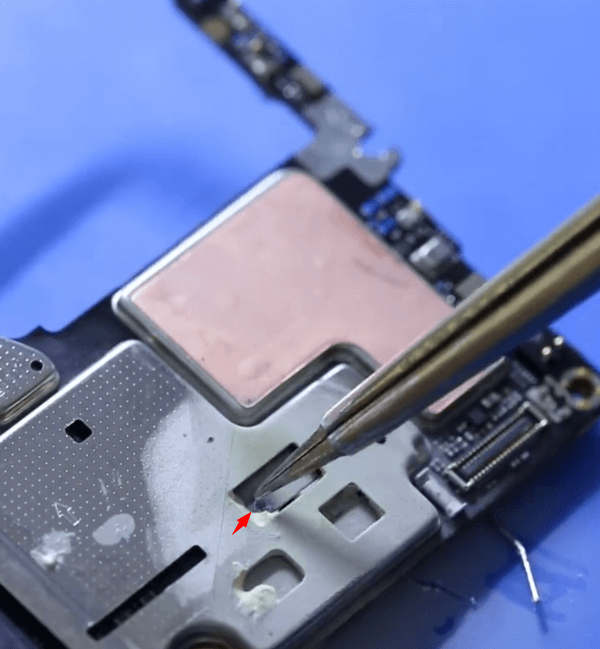 xiaomi mi 11 ultra kann nicht booten Reparaturanleitung 09 osin schmelzen