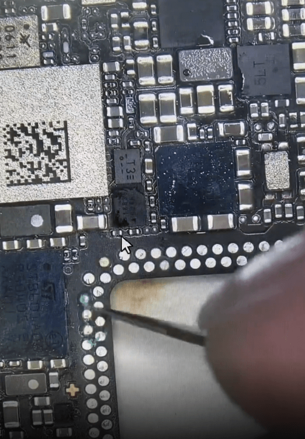 iphone 13 se sobrecalienta y no enciende reparacion iphone 13 pad repair