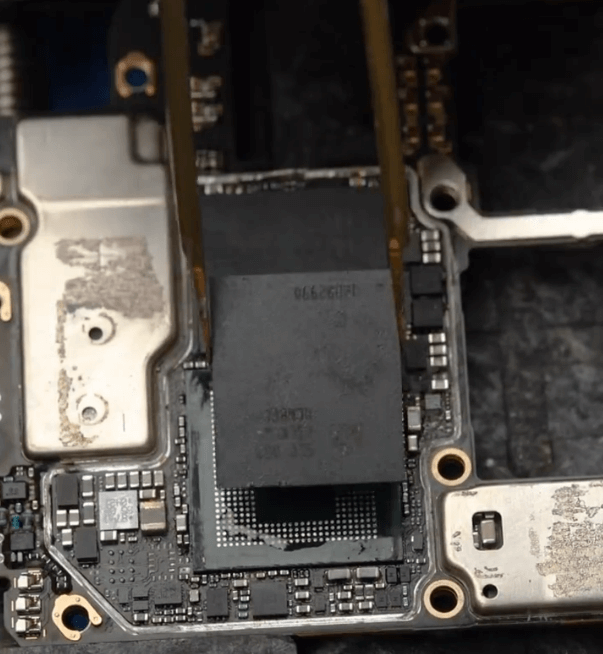oppo find x3 pro schwarzer Bildschirm beim Spielen 12 RAM-Einbau