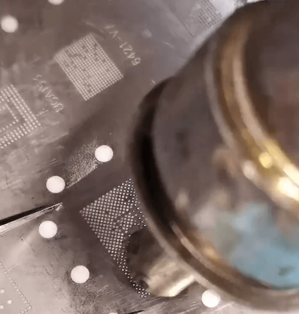 reparación de problemas de arranque en huawei mate 20 pro causados por problemas de soldadura de la cpu reballing de CPU
