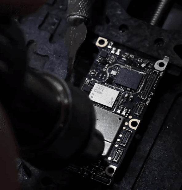 xiaomi 12 pro problème de réseau guide de réparation 16 Retirer le couvercle de l'emballage
