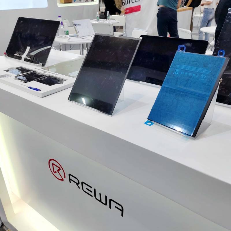 rewa participated in the hong kong global sources mobile electronics show with great success iPad Display Replacement & MacBook Replacement Parts