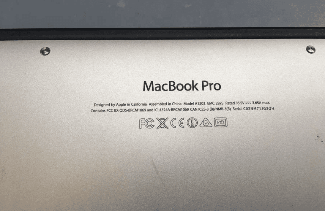 macbook a1502 ne peut pas démarrer problème réparation MacBook Pro A1502 EMC 2875