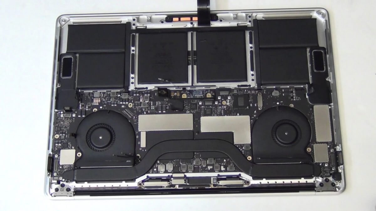 macbook a1707 non riesce ad avviarsi (820-00281-a) A1707 Teardown