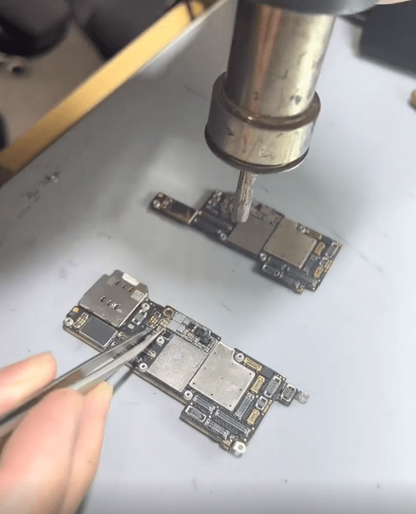 come riparare l'iphone 13 pro danneggiato da una caduta senza display: guida passo passo iPhone 13 Pro senza display