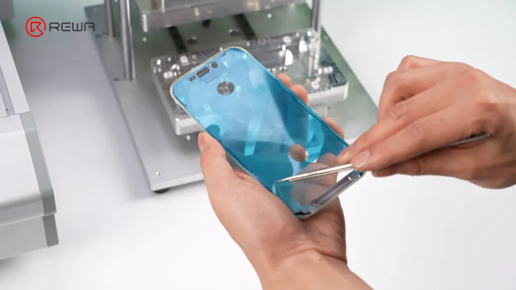 iphone 16 pro screen refurbishment: a step-by-step guide Installing the new frame on iPhone 16 Pro 02 1
