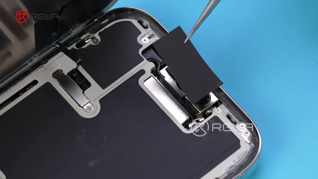 iphone 16 pro screen refurbishment: a step-by-step guide cover the camera 1