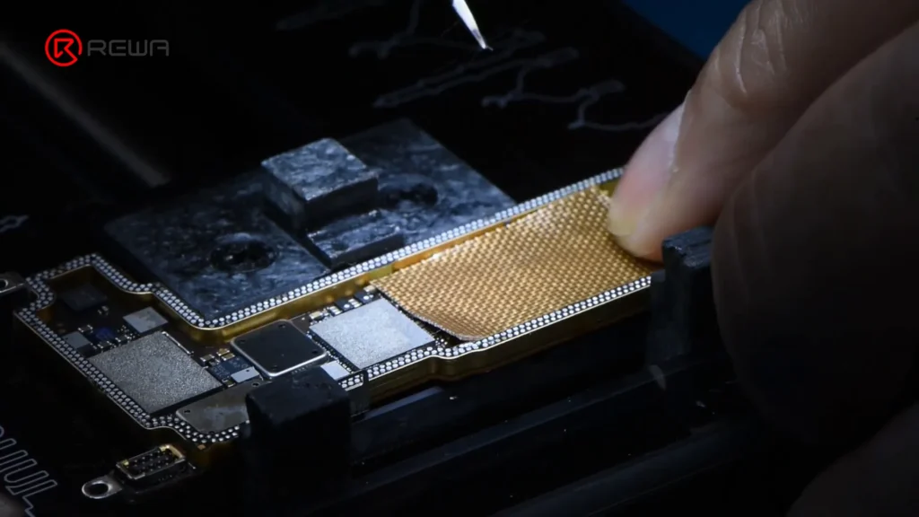 iphone 12 und höher Modelle wifi Chip Reparatur: eine Schritt-für-Schritt-Anleitung Kaptanband 1.webp 1 hinzufügen