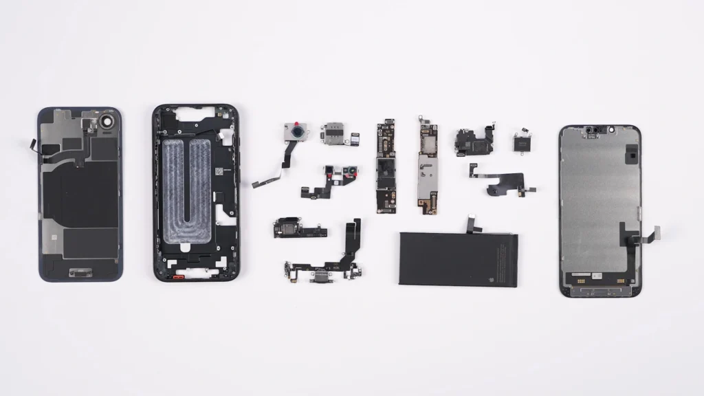 Aggiornamento iPhone 16e: come aggiungere 512 gb di memoria e magsafe a soli $46 iphone 16e parti 1