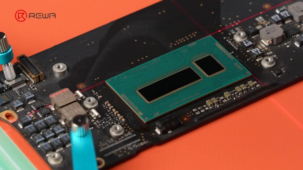 Comment mettre à jour le macbook air a1466 en i7 cpu & 16gb ram système d'alignement par laser croisé