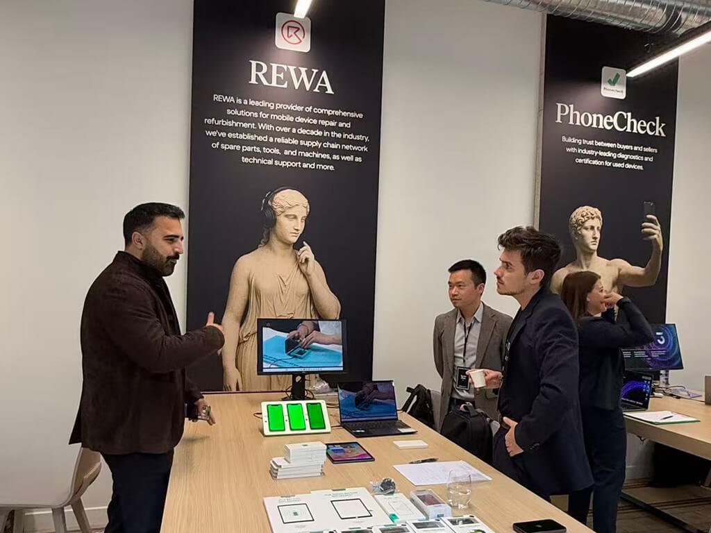 rewa showcases aftermarket screen replacement solutions at the 4th back forum rewa at back forum